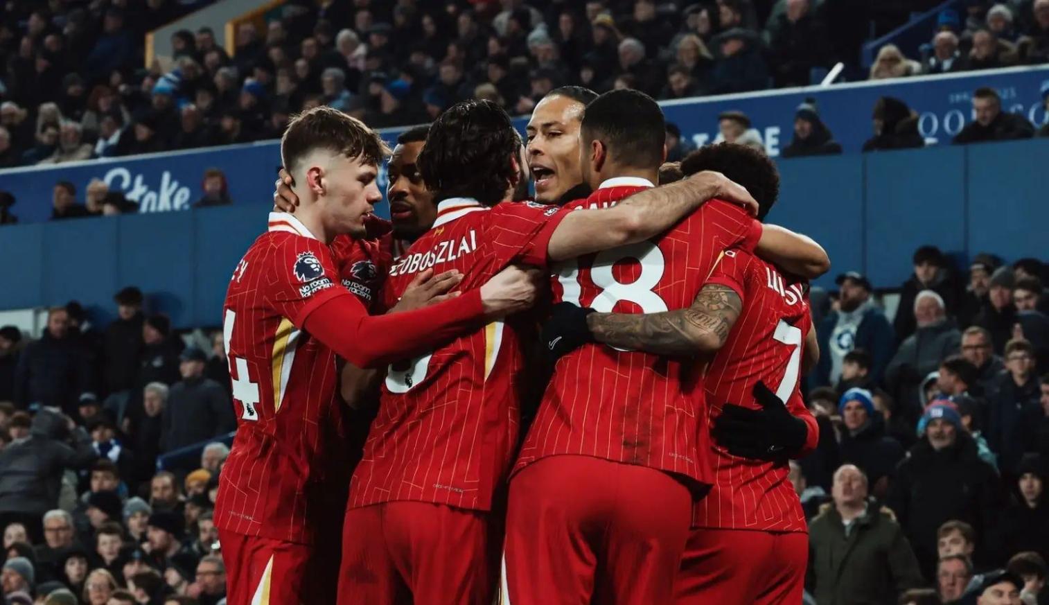 中国金年会-足总杯倒计时，上海久事国际比赛日迎来里程碑，细节引发关注，引发热议，控场能力受关注